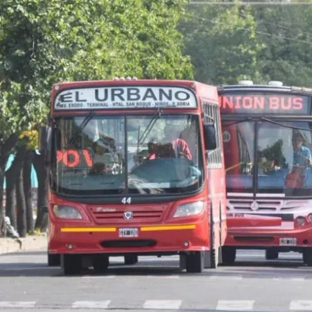 Menos colectivos y menos frecuencias: qué cambia desde la próxima semana en el interior