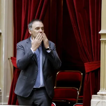 PRO y UCR bajo presión: tendrán que definir si se avanza con la interpelación a Adorni