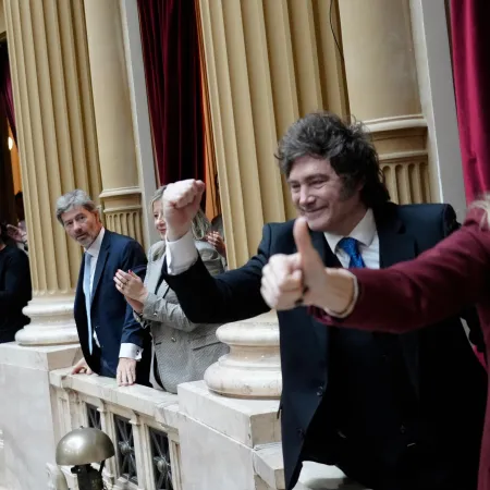Contragolpe de Milei en Diputados: sesión, dos temas clave y Adorni al spiedo