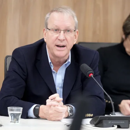Carlos Pirovano vs. representantes del cine argentino: cruces y acusaciones en Diputados