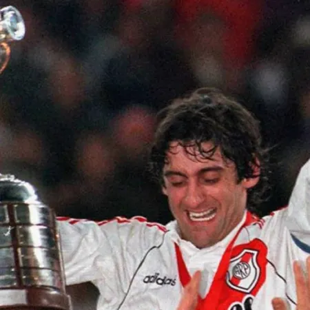 Cómo River logró su segunda Copa Libertadores con Francescoli al mando