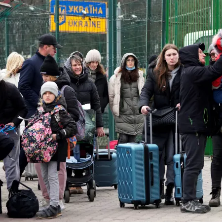 Bruselas y Kiev chocan por el refugio: la UE restringe a nuevos hombres movilizables