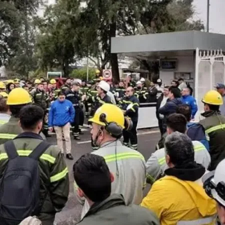 Techint recorta 150 puestos en una planta clave y la UOM exige reincorporaciones