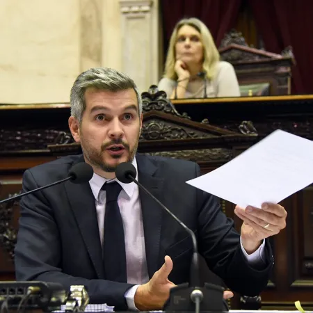 Milei rompió un récord en la Jefatura de Gabinete: qué pasó desde 1994