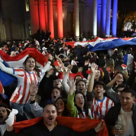 Locura albirroja: Paraguay celebra en las calles tras eliminar a Alemania en el Mundial