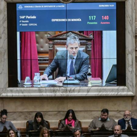 Uno por uno, quiénes no dieron quorum contra Manuel Adorni en Diputados