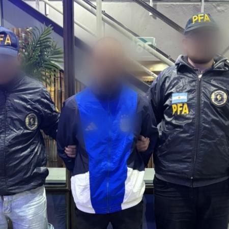Vendían viajes que no existían y operaban desde una cárcel: cayó el líder de la banda