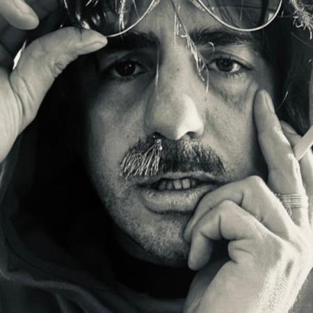 Marco Antonio Caponi será Charly García: qué se sabe de la serie