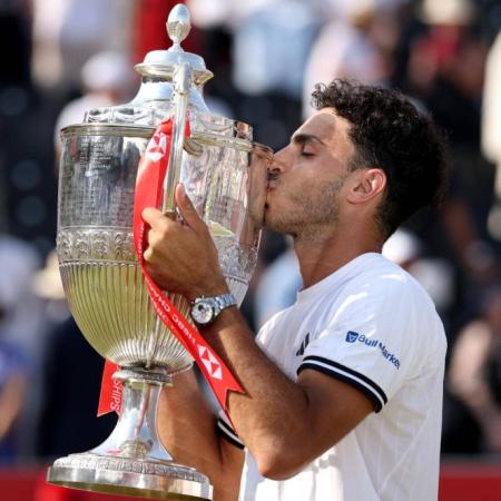 Francisco Cerúndolo rompe barreras y conquista el histórico ATP de Queen’s