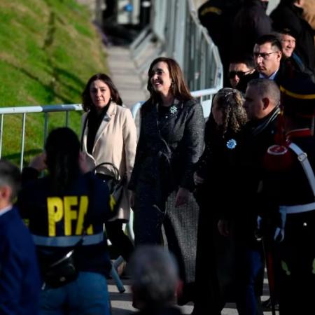 Villarruel profundizó la distancia con Milei y lanzó una dura crítica contra Adorni