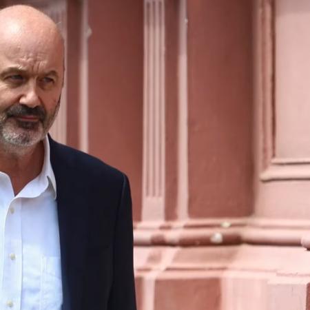 Sturzenegger gana terreno en el Senado con una ley que promete barrer burocracia