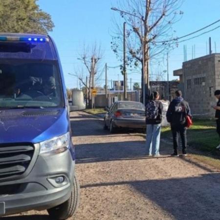 Hallaron muertos a un hombre y sus dos hijos de 4 y 10 años: una carta reveló un plan criminal