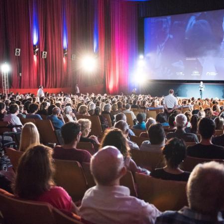 Números que asombran: 8 de cada 10 argentinos ve películas dobladas en el cine