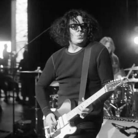 Jack White vuelve a jugar con el misterio, pero su nuevo álbum ya se vende online