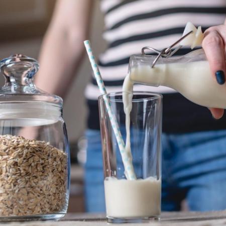 El Día Mundial de la Leche: el alimento que sostiene hábitos y recetas