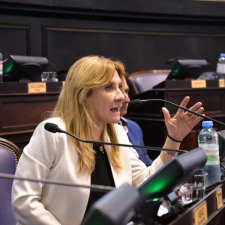 Fondos municipales en PBA: la UCR exige reparto 100% automático y se planta