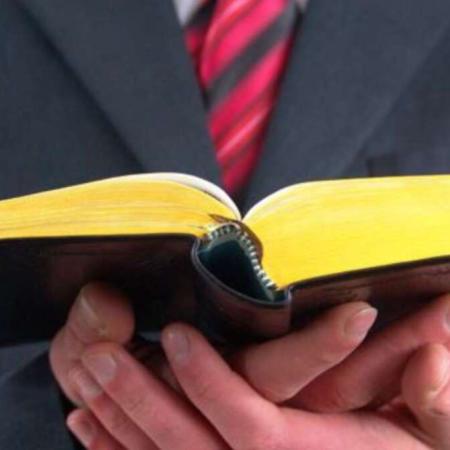 Reabren la causa contra un pastor acusado de abuso y cuestionan el cierre prematuro del expediente