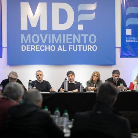 Cinco provincias, un mismo objetivo: Kicillof acelera la interna por el futuro