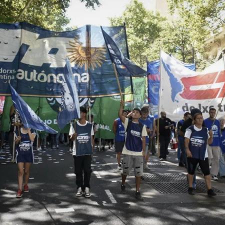 CTA, UTEP y CGT endurecen el reclamo contra el FMI en pleno gobierno de Milei