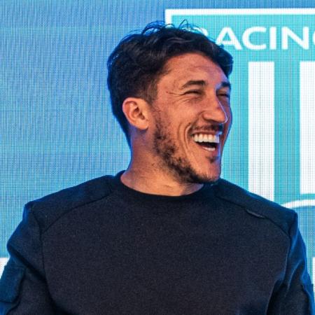 Racing suma a Alfonso Espino: el lateral uruguayo que cubre un hueco clave