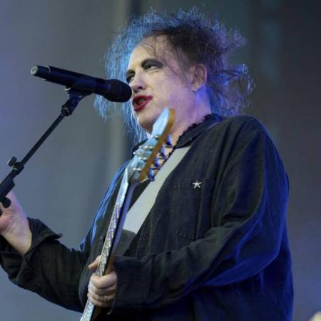 Robert Smith contra el show de FIFA: el debate por el medio tiempo mundialista