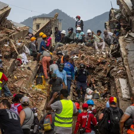 Terremoto en Venezuela: La Guaira, morgues y registros bajo la lupa