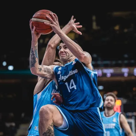 Argentina se impuso en Montevideo y alcanzó a Uruguay en las Eliminatorias FIBA