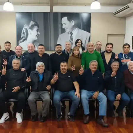 Hugo Moyano respaldó a las 62 Organizaciones y agitó la interna del PJ