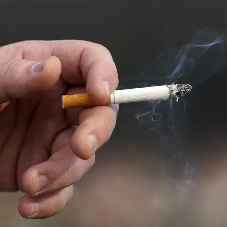 Las 10 nuevas advertencias que deberán estar en los paquetes de cigarrillos