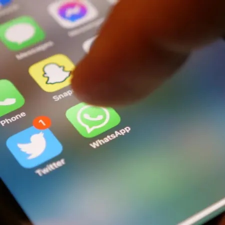 Liberá espacio en WhatsApp: la función que limpia archivos sin borrar chats