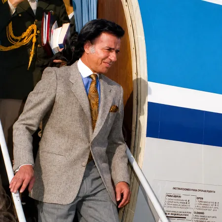 Argentina-Egipto: la visita histórica de Menem a la pirámide de Keops