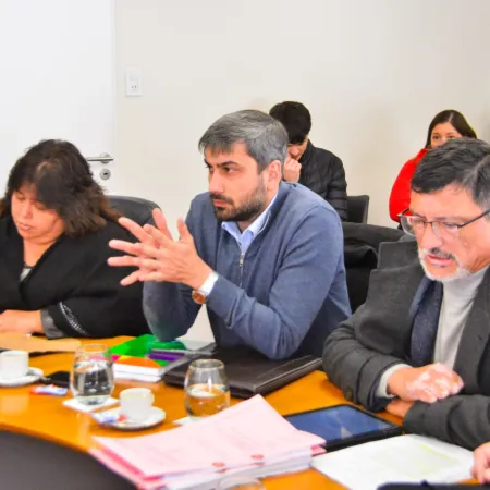 Entre Ríos avanza con la jubilación a los 65: quiénes pagarían aportes extra