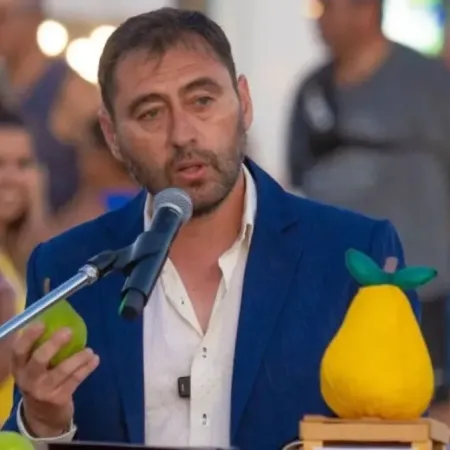 Un intendente de La Libertad Avanza fue suspendido y se niega a dejar el cargo