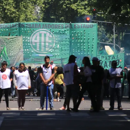 ATE denuncia que el fin de "Volver al Trabajo" afecta a más de 900 mil personas