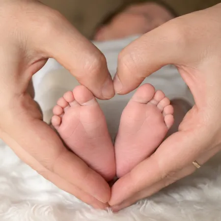 Adopción antes del parto: cómo es el proyecto PRO para acortar tiempos