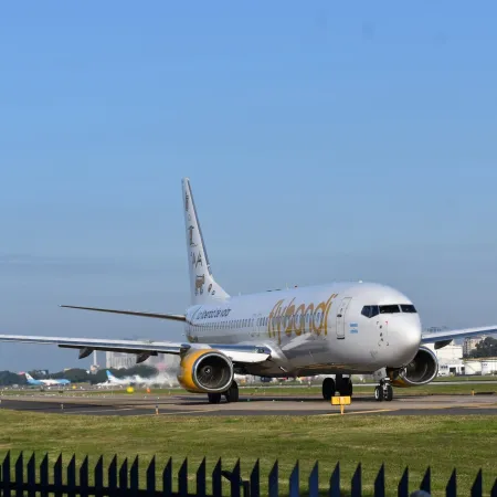 Cancelaciones, sumarios y suspensiones: la crisis de Flybondi llegó a Diputados