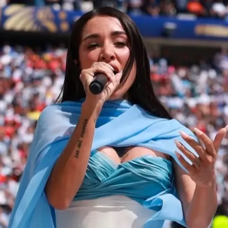 Los increíbles números de María Becerra tras cantar en el Mundial 2026