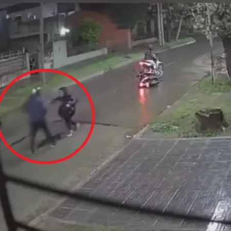 Asesinaron a un policía en Tres de Febrero: el impactante video del ataque