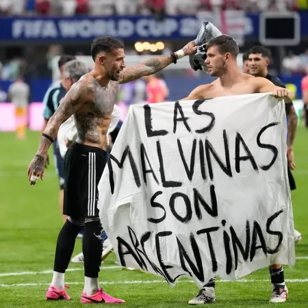 Polémica en Inglaterra: quieren sacarle la visa a Enzo Fernández y Lisandro Martínez