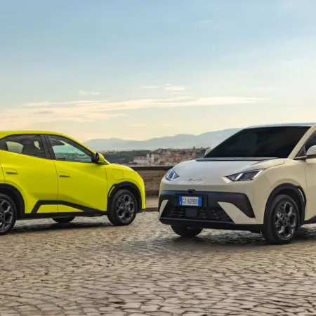 El presidente de Ford advirtió que los autos chinos podrían duplicar su presencia en el país