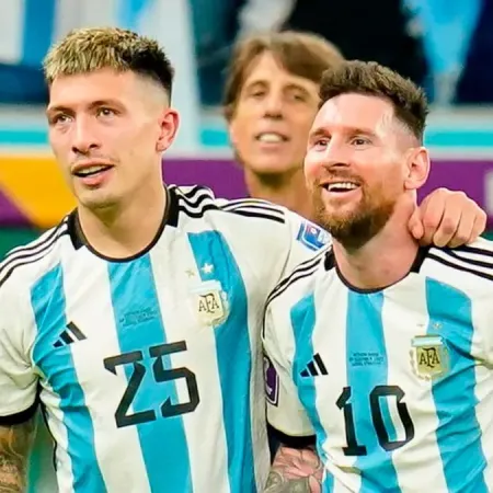 Messi y Licha Martínez, los únicos argentinos en el 11 ideal de la FIFA