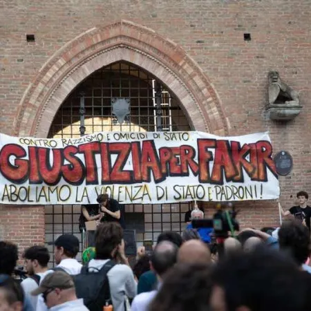 Italia: Meloni exige esclarecer el caso Fakir tras los disturbios en Bolonia