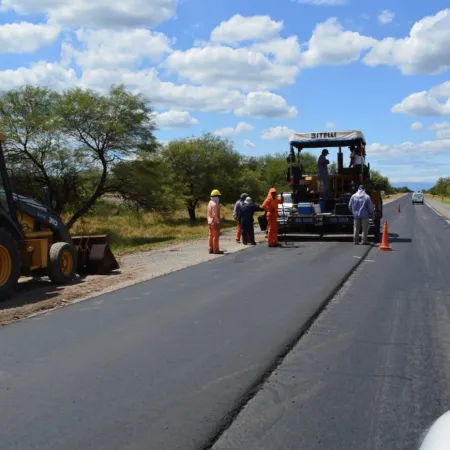 Obras paralizadas: dos municipios bonaerenses salen al rescate de rutas nacionales