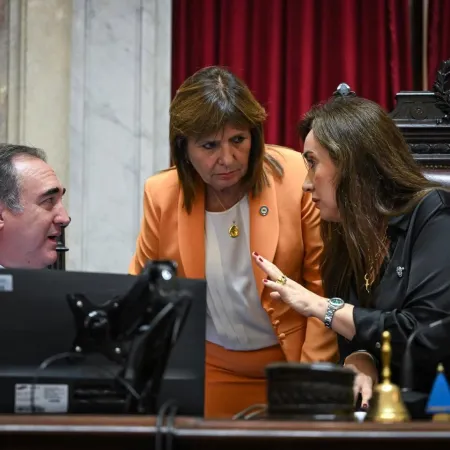 El lento retorno de la política cotidiana