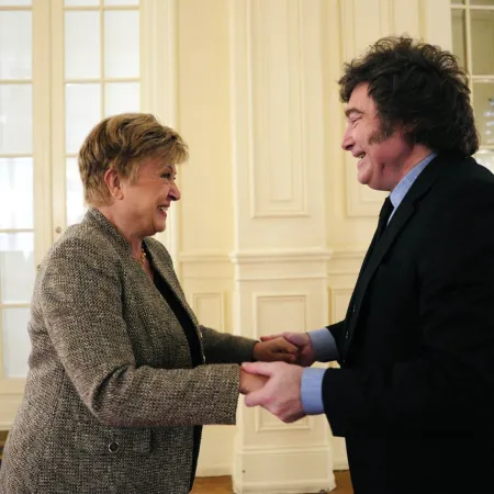 Antes de Kristalina Georgieva: las dos visitas de directores del FMI que marcaron al país