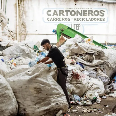 IVA al 10,5%, reciclaje y sello argento: el plan para empresas y cartoneros