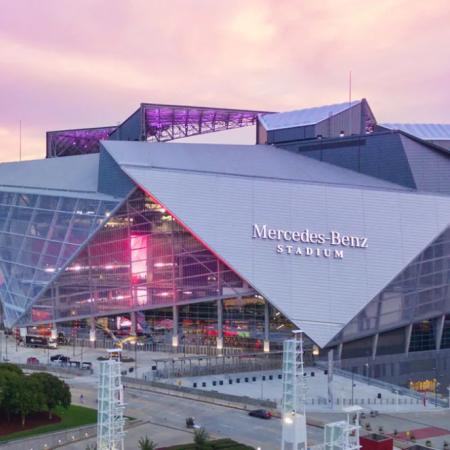 Mercedes-Benz Stadium: cómo es el moderno escenario donde jugarán Argentina y Egipto