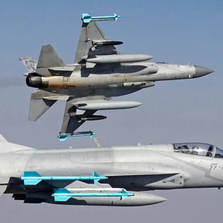 Kuwait amplía su alianza con Pakistán para sumar drones, cazas y misiles