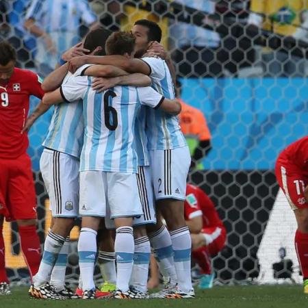 Argentina defiende 60 años de invicto ante Suiza en cuartos del Mundial