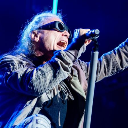 Iron Maiden vende su catálogo musical, nombre, imagen y derechos de imagen